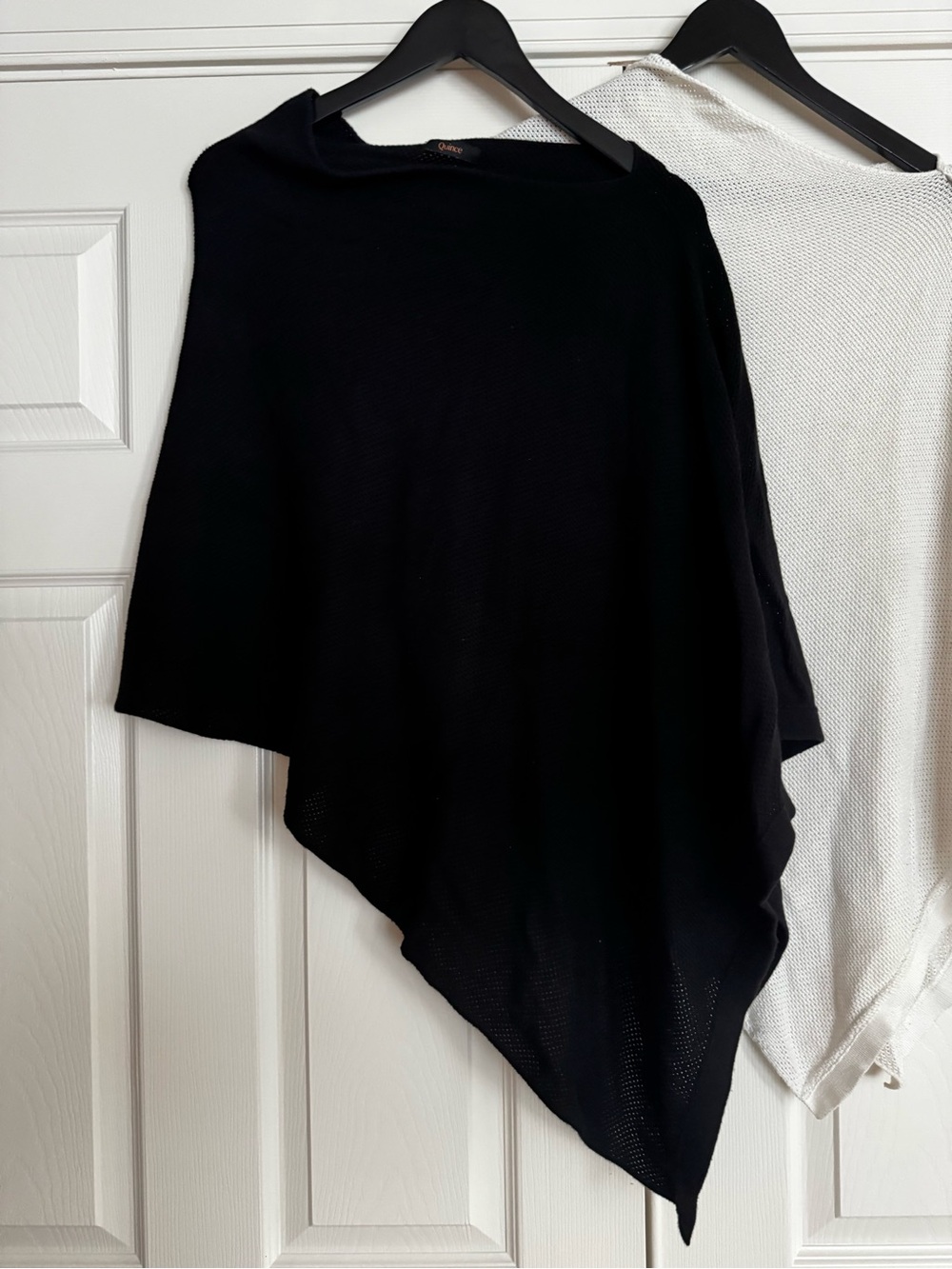Quince Lightweight Cotton Cashmere Nursing Shawl Cover - Picture 3 of 5